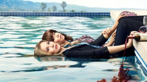 women loving women ⚢ backdrop