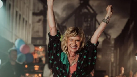 Spielfilmlänge backdrop