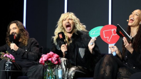 Reality TV DE backdrop