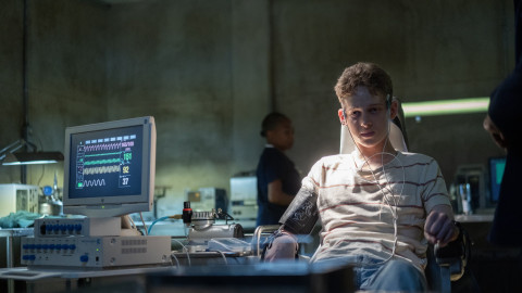 Übersinnlich und Futuristisch backdrop