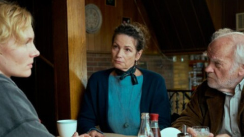 Spielfilmlänge backdrop