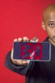 1:30 mit Teddy Teclebrhan